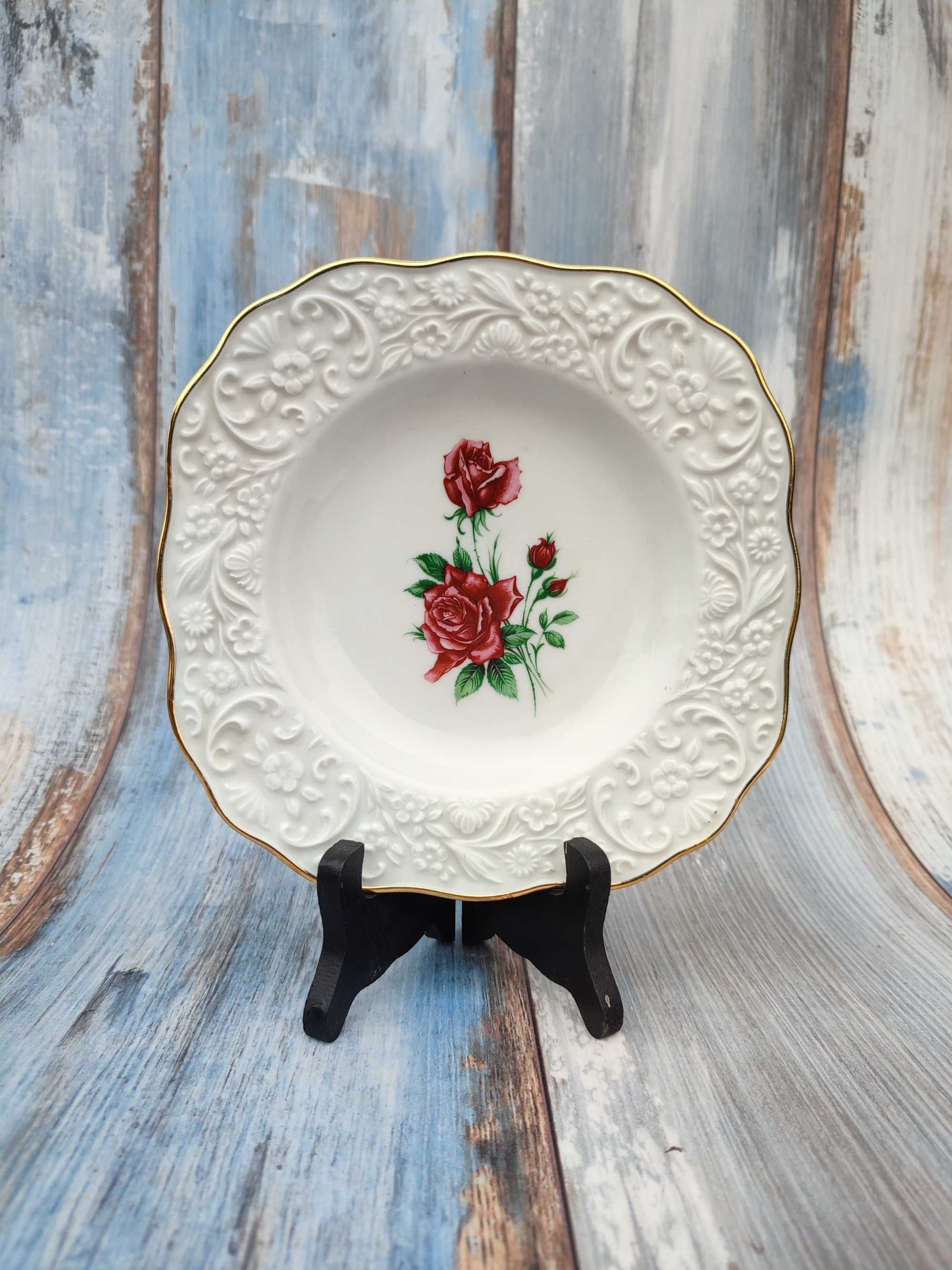 Porcelanowy Talerz/ Patera z motywem rózy - bogato zdobiona -vintage
