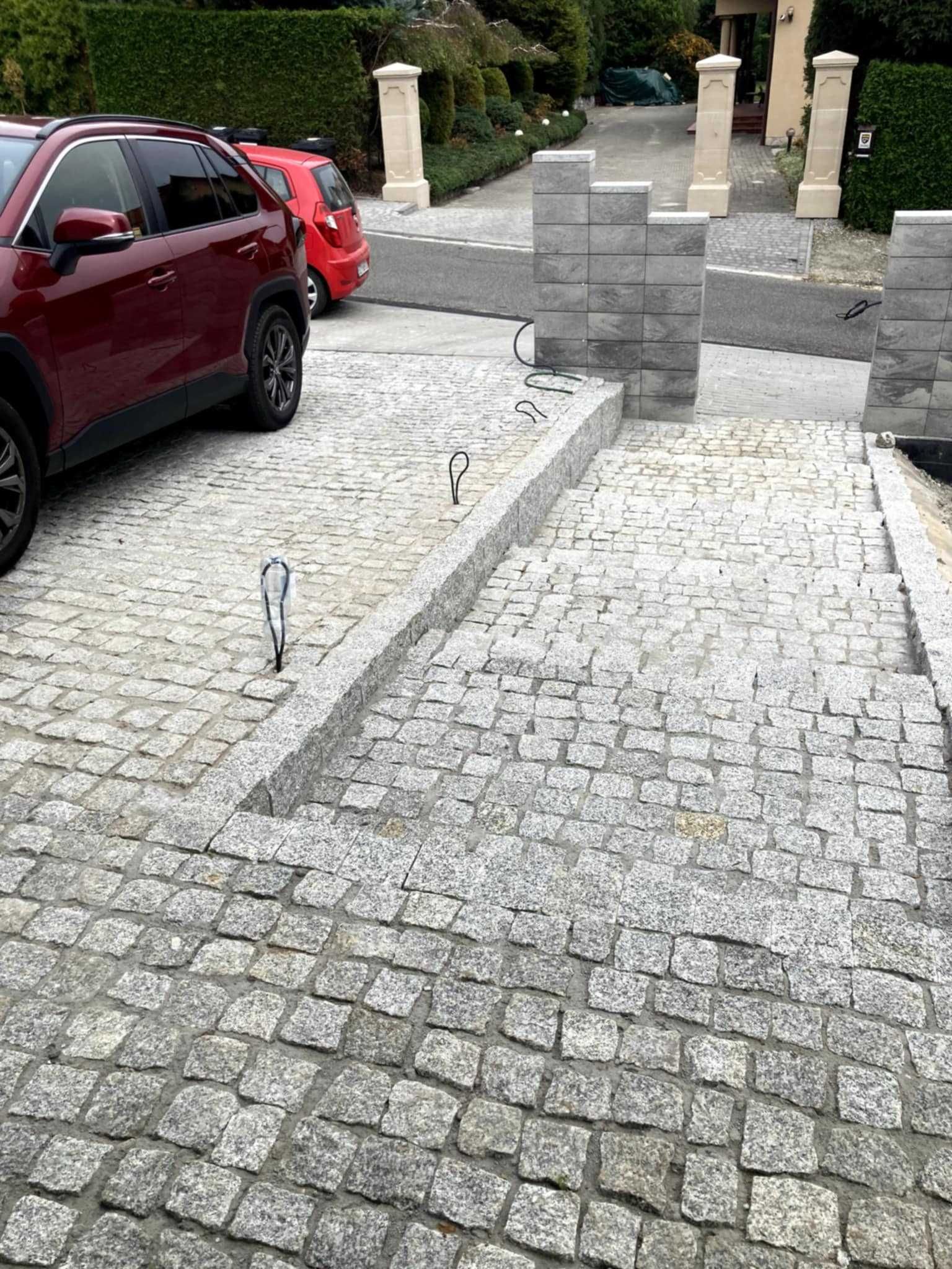 -> Usługi brukarskie - podjazdy | tarasy | parkingi | drenaż | niwelac