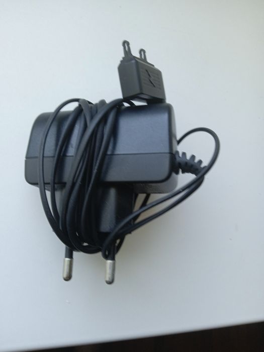 Зарядное устройство на Сони Эриксон К 610 и т.д.