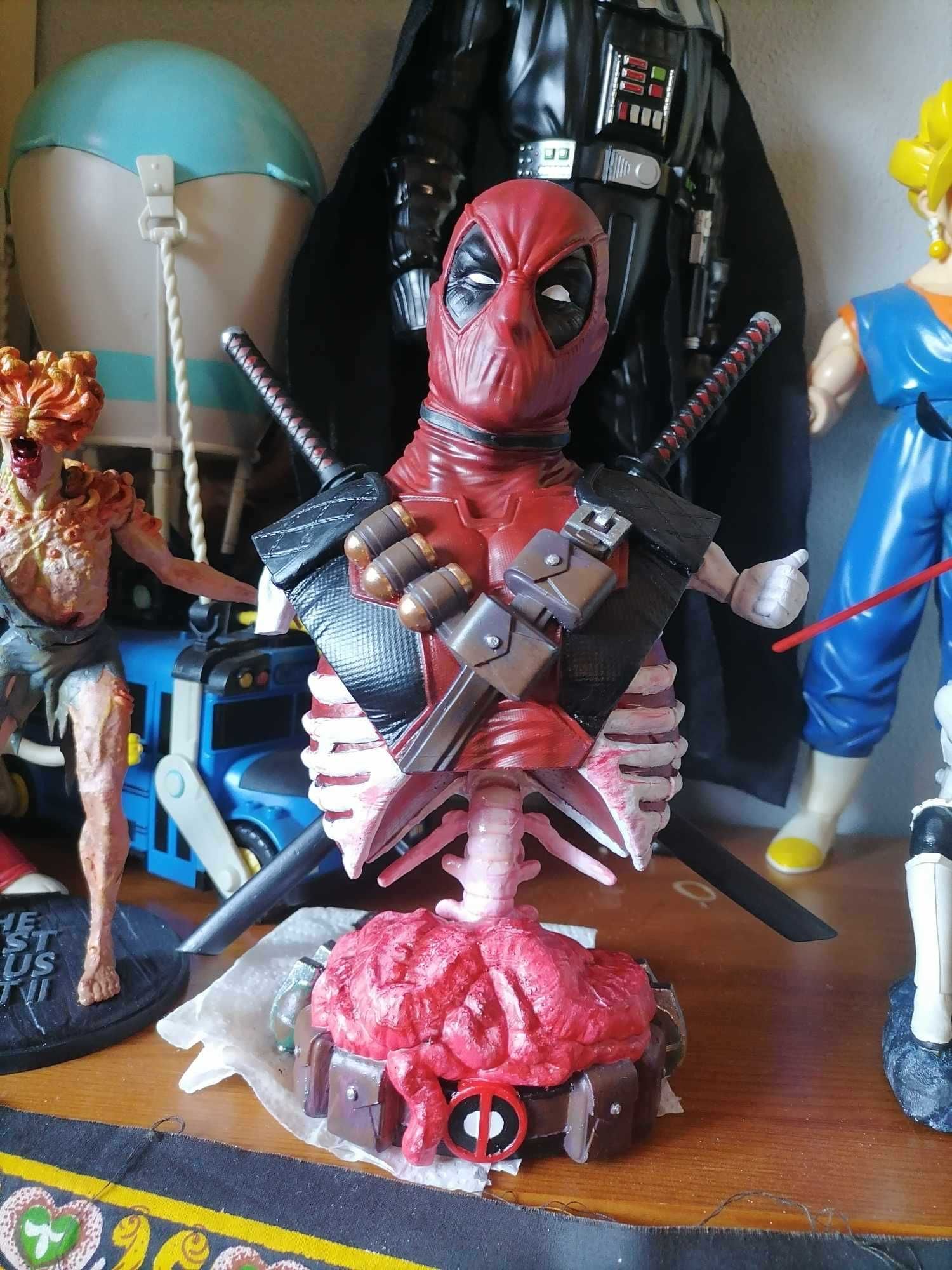 Estátua resina Deadpool