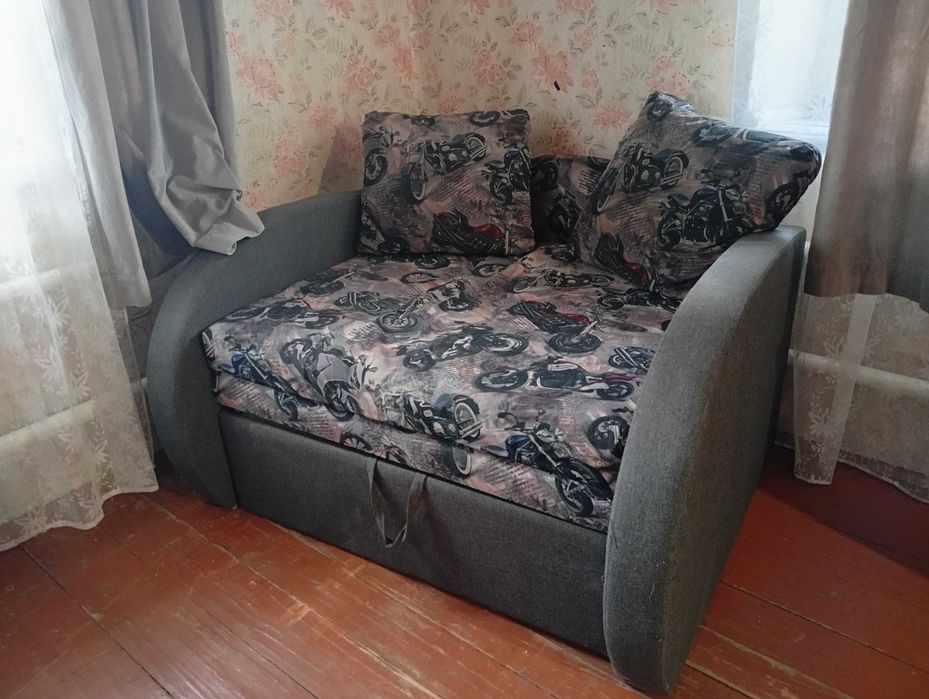Продам диван-малютка