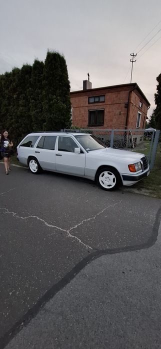 Sprzedam lub zamienie Mercedesa S124 2.0
