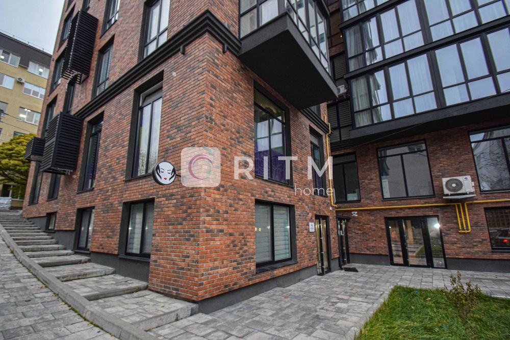 2-к. квартира 62 м2 з ремонтом, і/о та балконом в новобудові