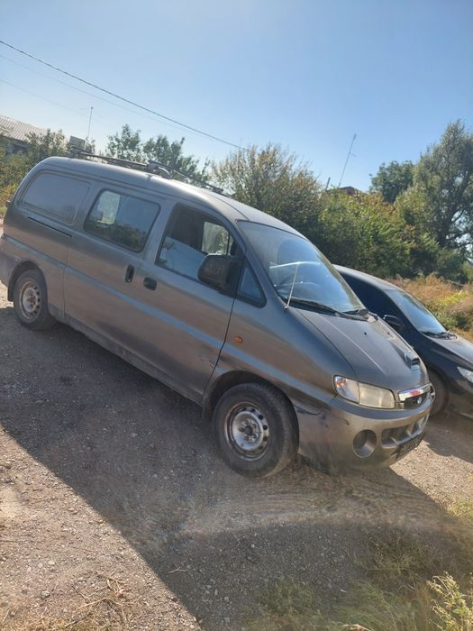 Разборка шрот запчастини hyundai h1,h200 2,5 d4cb,d4bh
