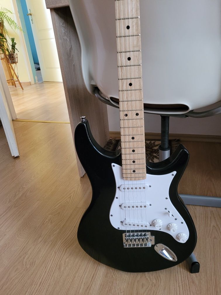 Gitara elektryczna Behringer