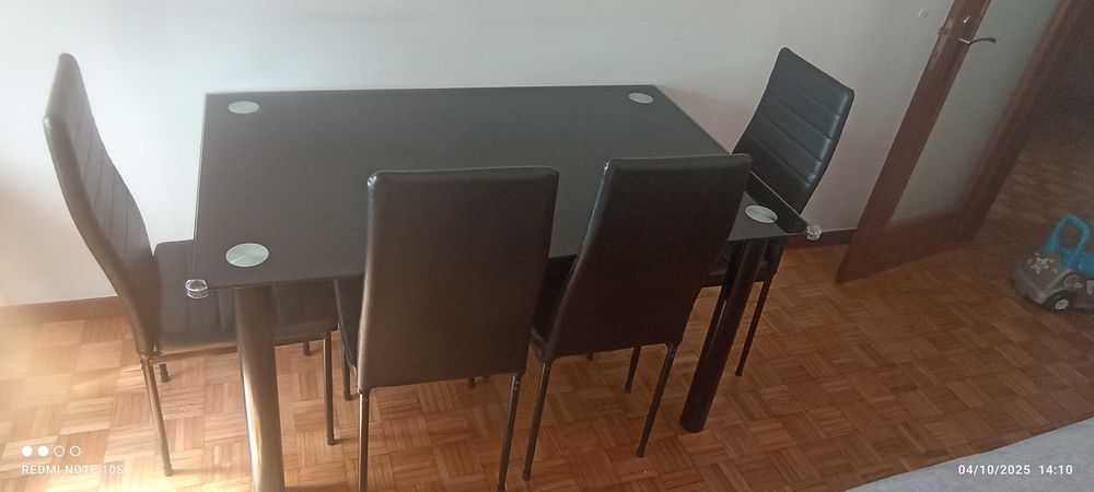 Mesa de sala ou de jantar