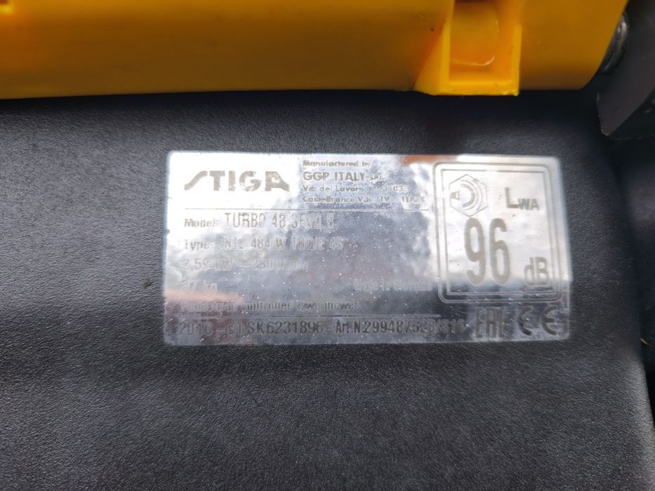 Kosiarka spalinowa Stiga Turbo 48 sevq z napędem i rozrusznikiem