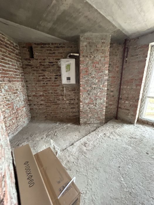 Продаж 1-но кімнатна Весняна