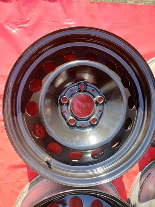 Felgi Stalowe 7x16 ET31 BMW E90 E91 E46 E36 F30 F31