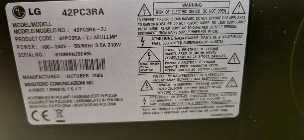 LG 42PC3RA TV  (42")
