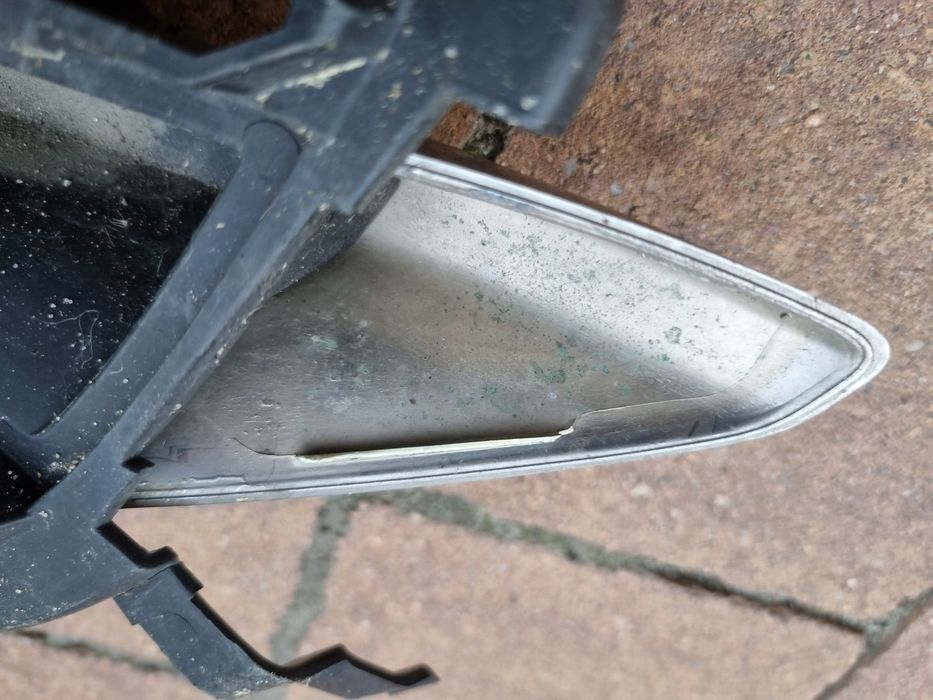 Jaguar xe x760 sport 15  prawa kratka w zderzak gx7m 8b289 ca