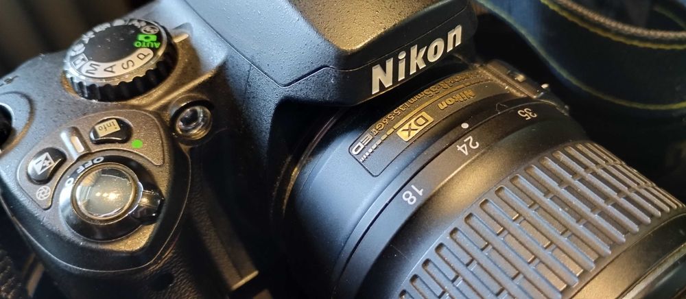 Фотоаппарат Nikon D40 + объектив