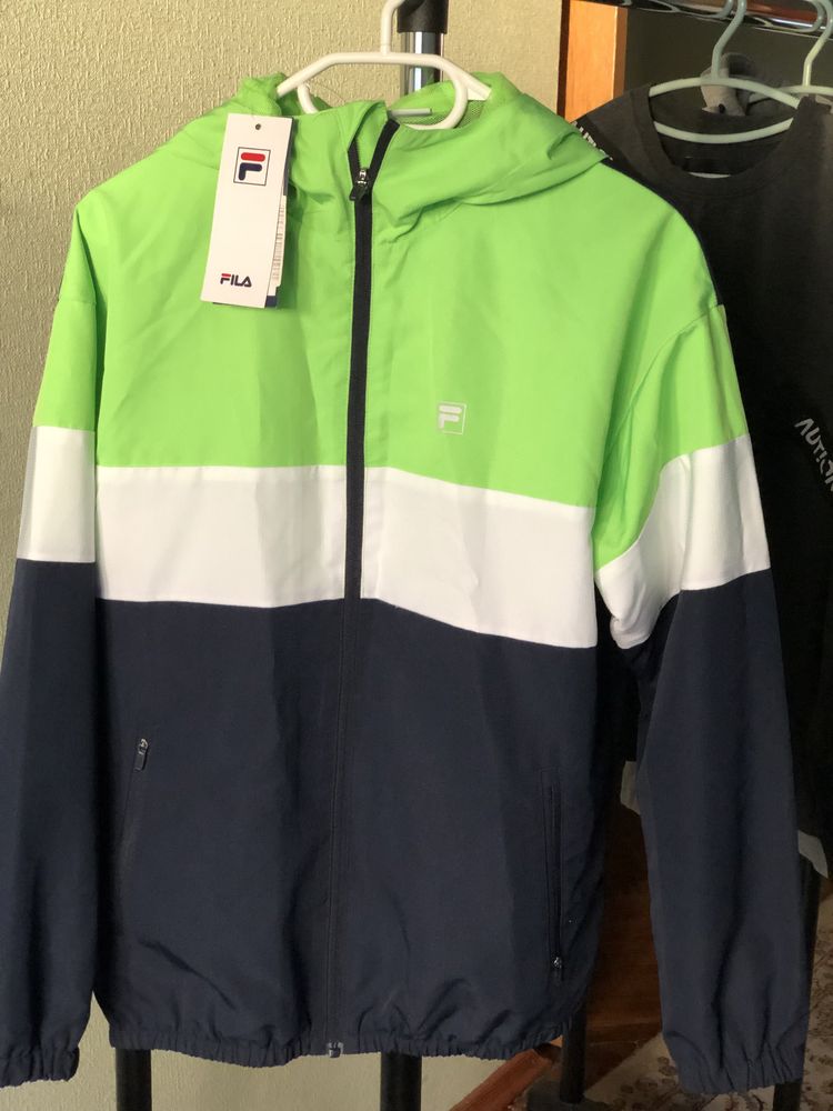 Fila спортивна курточка