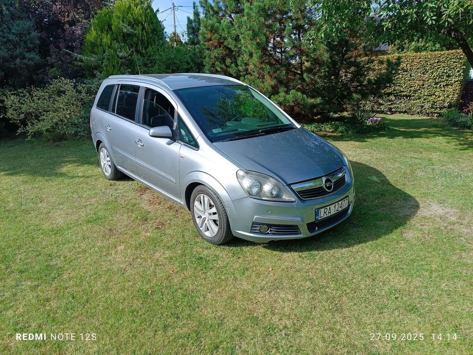 Opel Zafira Opel Zafira B 2007 150 KM automat