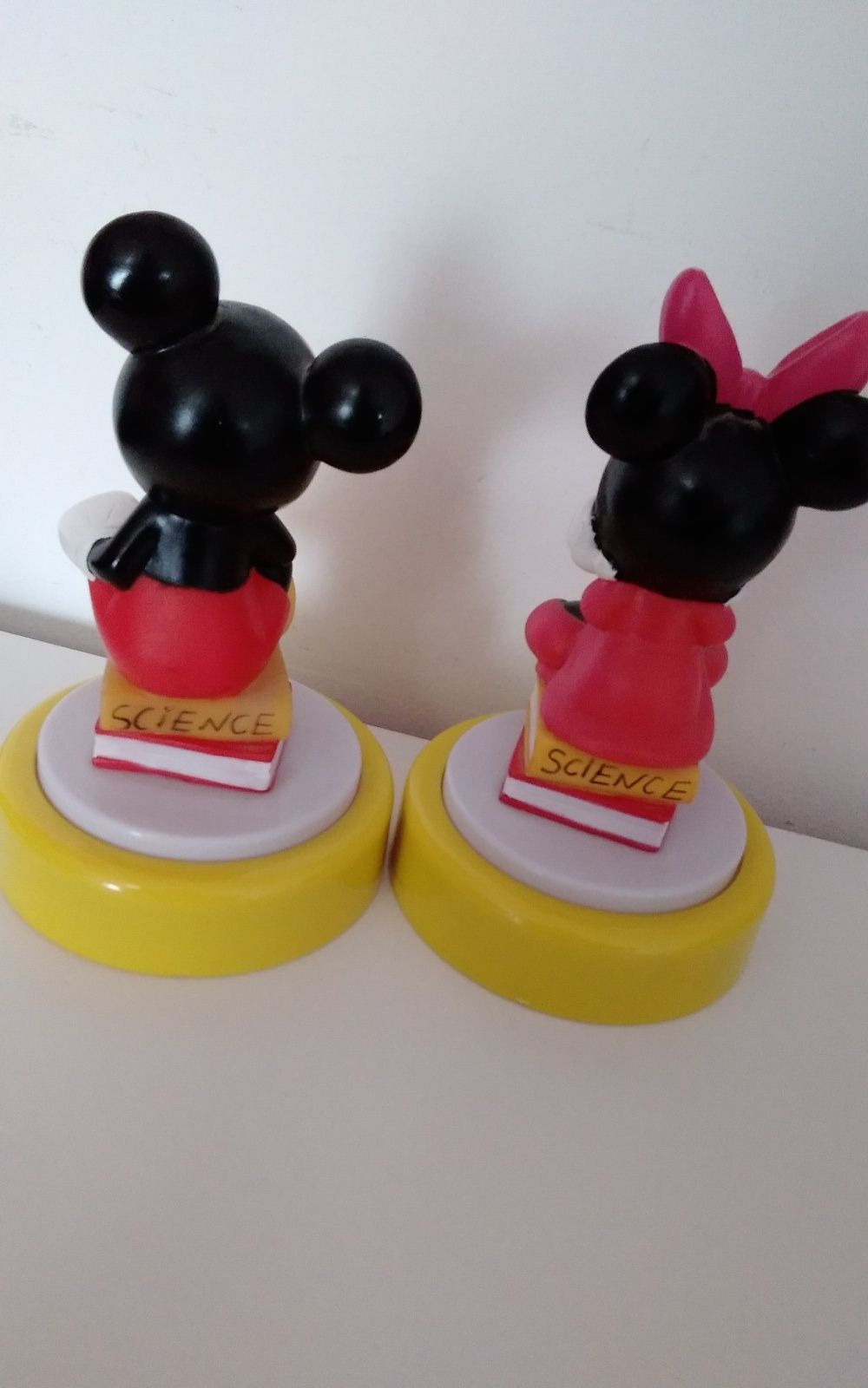 Luz presença par Disney: Mickey e Minnie (a pilhas)
