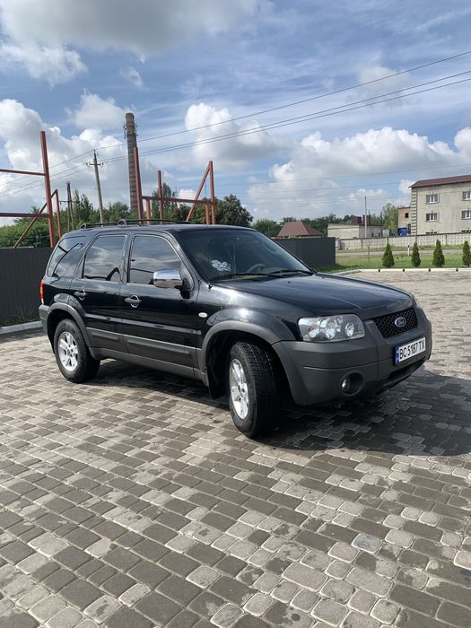 Продам обміняю Форд Маверік 2.3газ/бензин