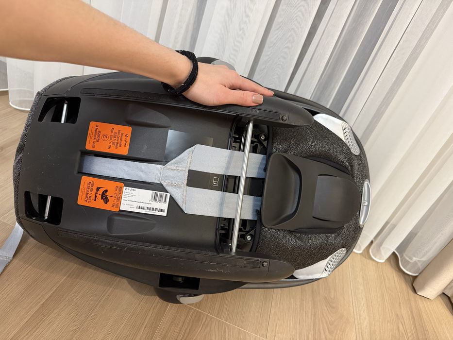 Автокрісло Cybex Cloud T i-size mirage grey