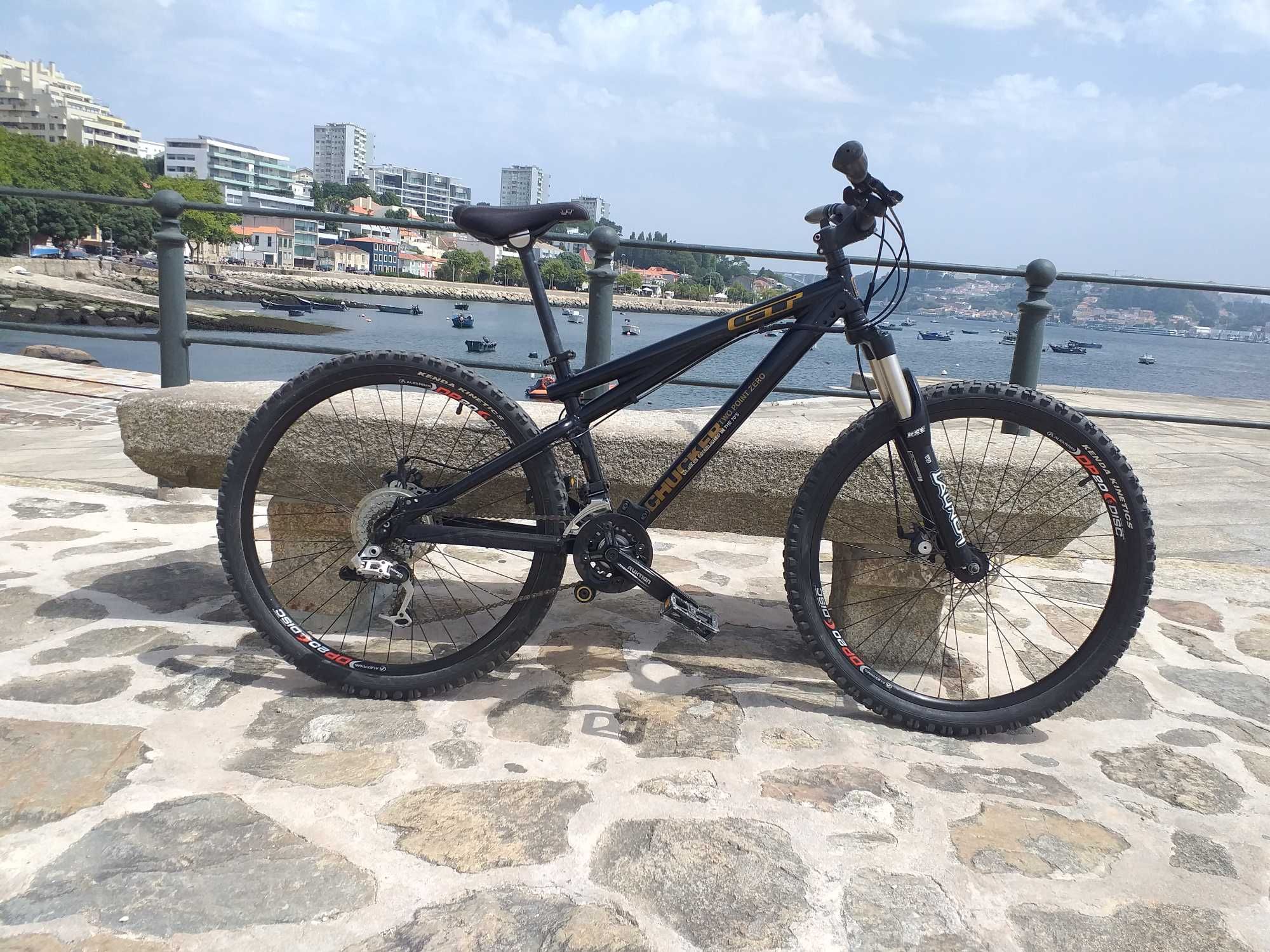 Bicicleta GT Chucker MTB Aluminio