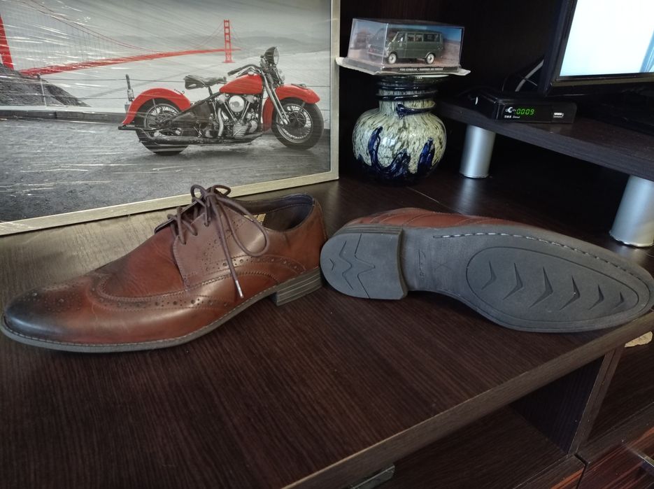 Взуття чоловіче шкіра 41 розмір