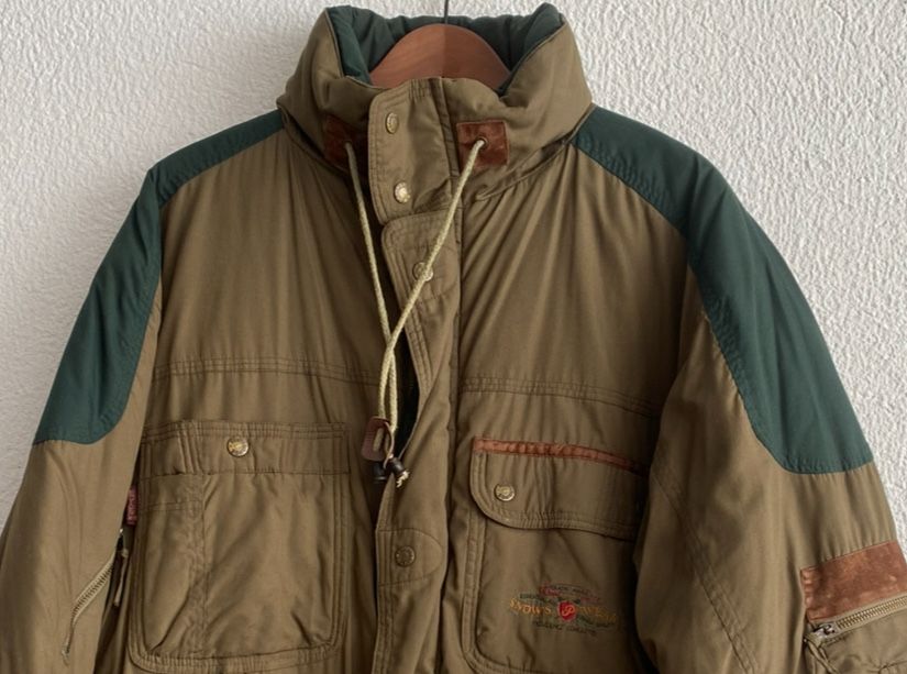 Casaco XL verde caqui e verde escuro, com forro polar