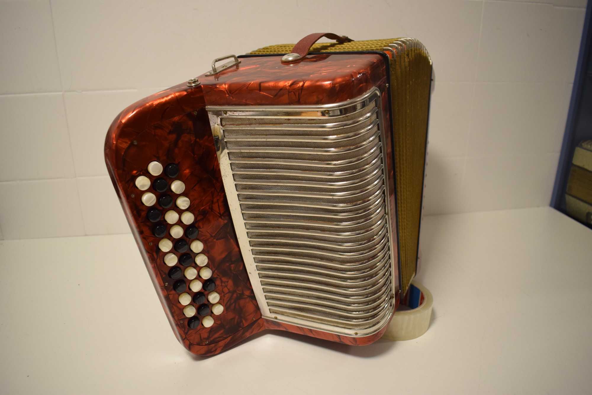 Acordeao Hohner Amati 2 Voz 48 Baixos, N 05