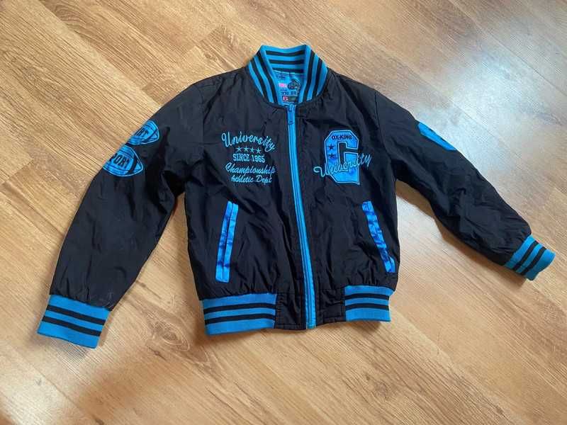 Kurtka chlopieca bomberka lekko ocieplana 110 116 napisy