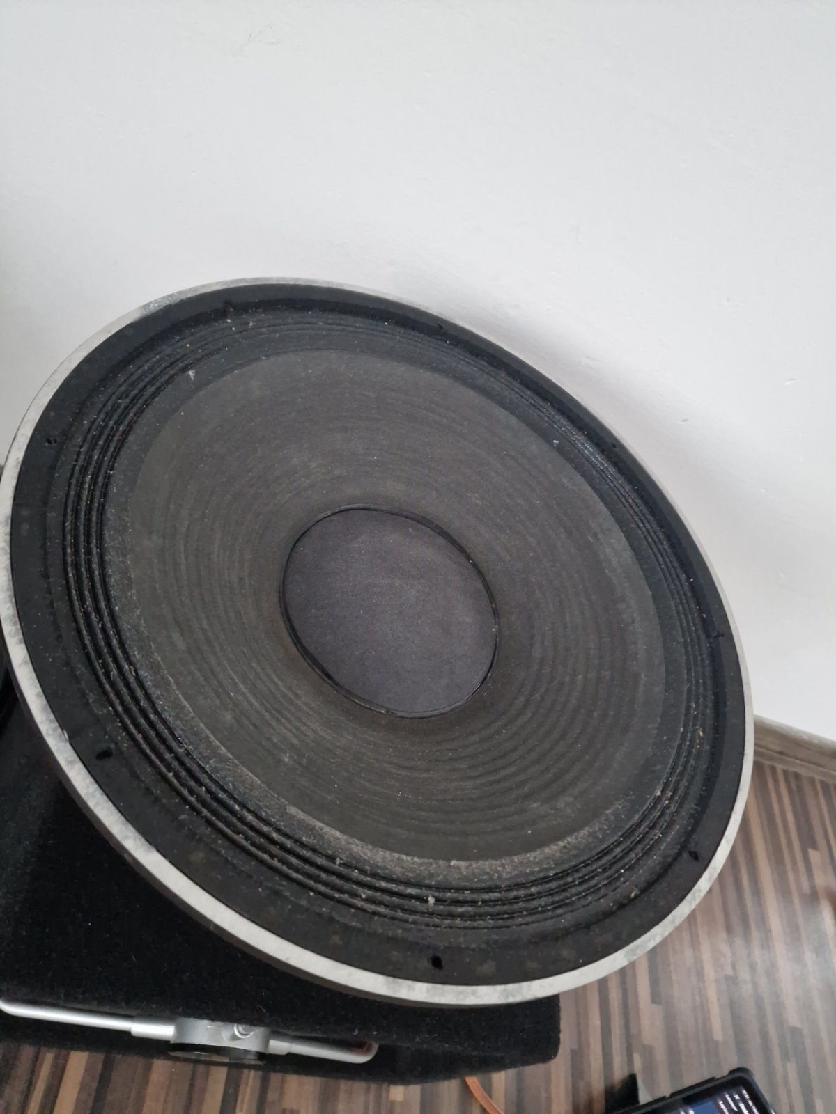 Sabwoofer  głośnik niskotonowy  15 cały  600 wat CPA