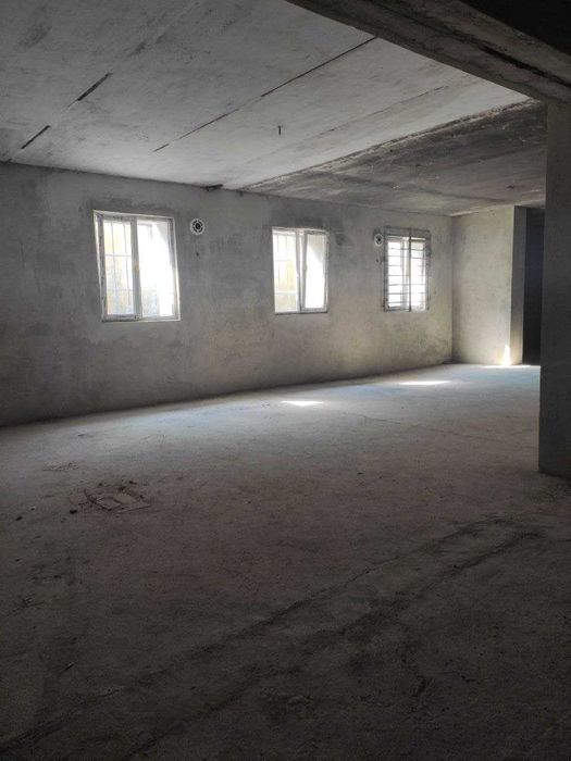 нежитлове приміщення, вільного призначення