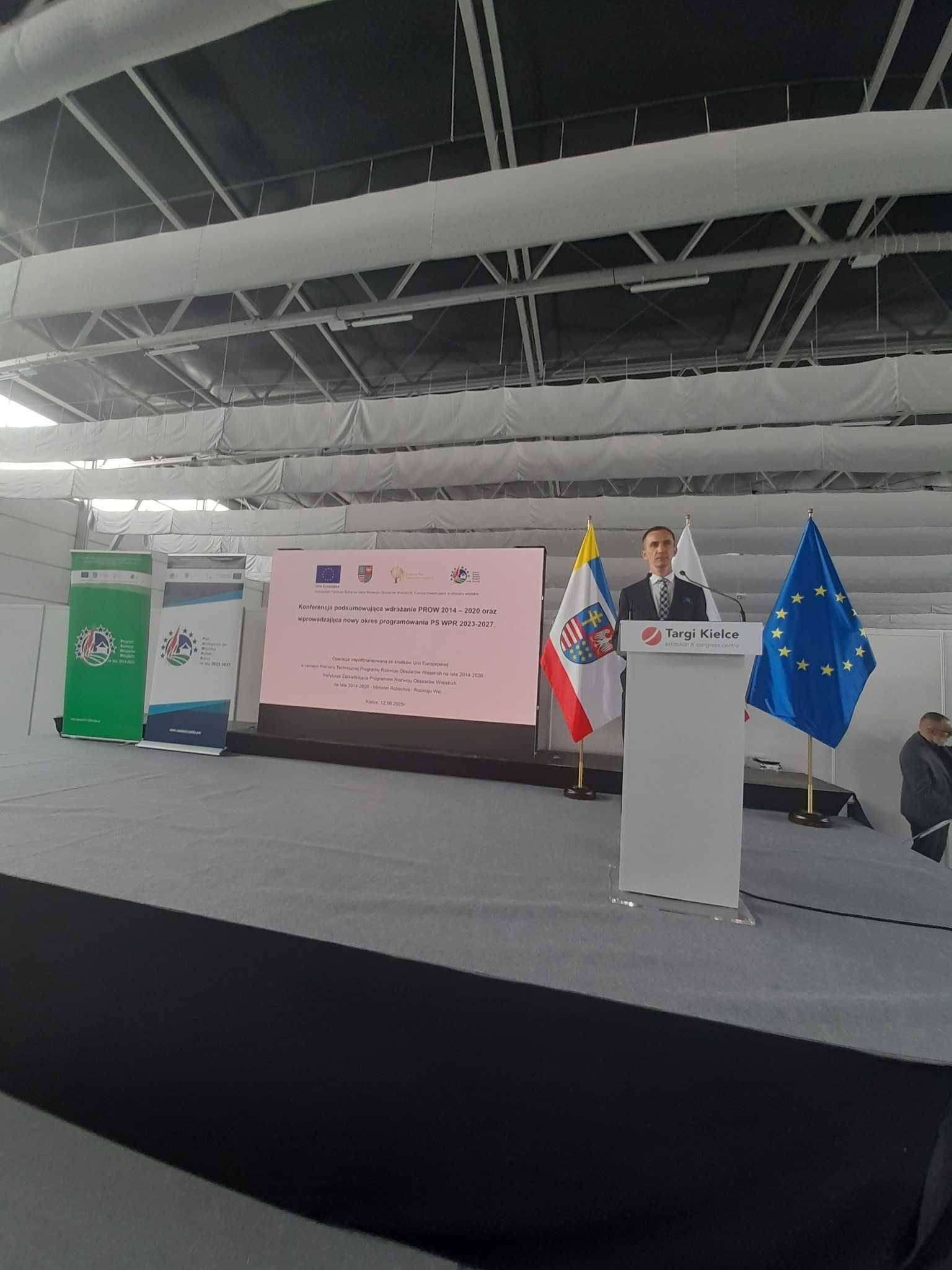 Konferansjer, prezenter, lektor - poprowadzę dla Was każde wydarzenie