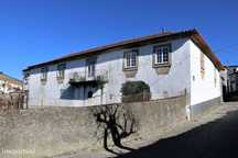 Moradia T5 para venda