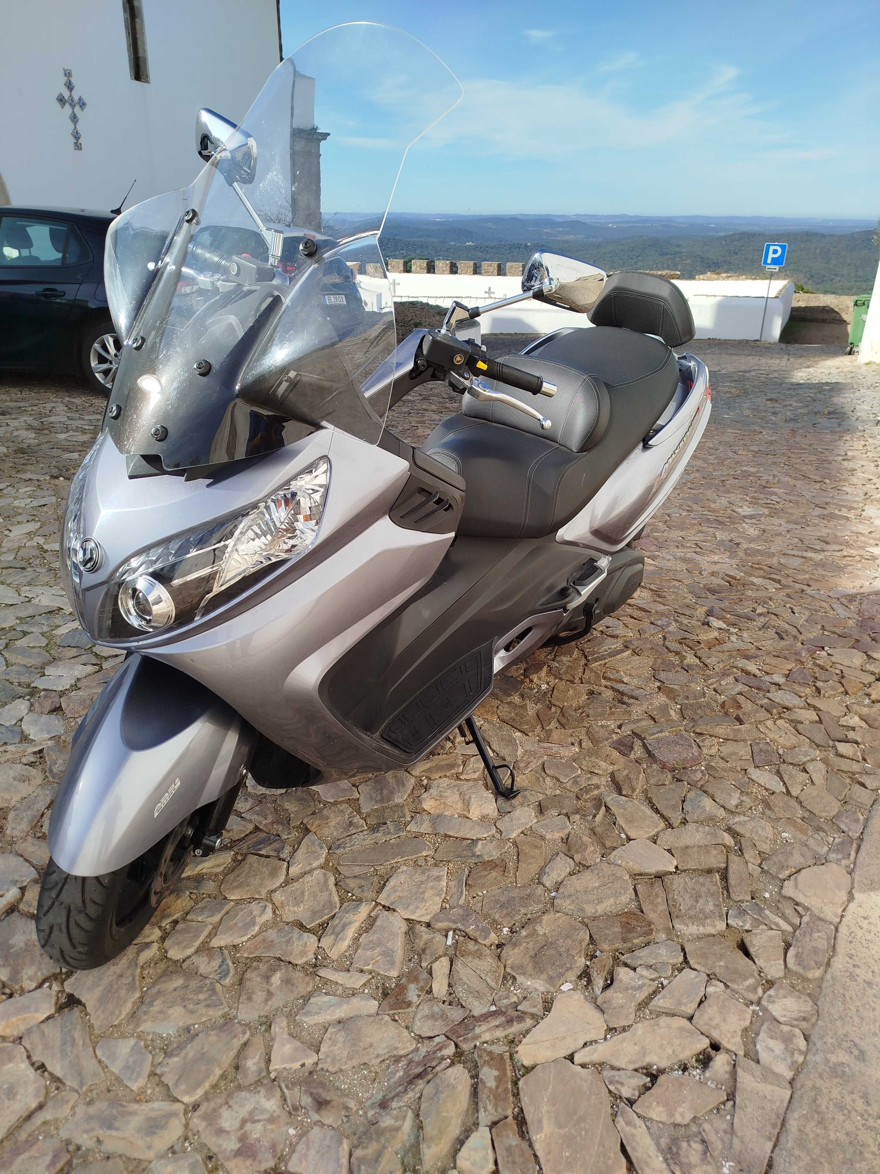 Vendo Maxsym 400i