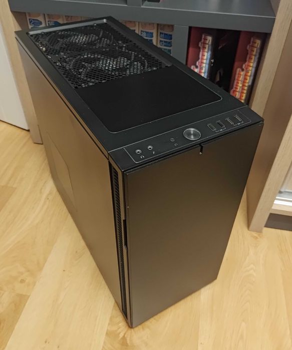 Komputer stacjonarny gamingowy i7 GTX-980 16GB RAM Fractal Design