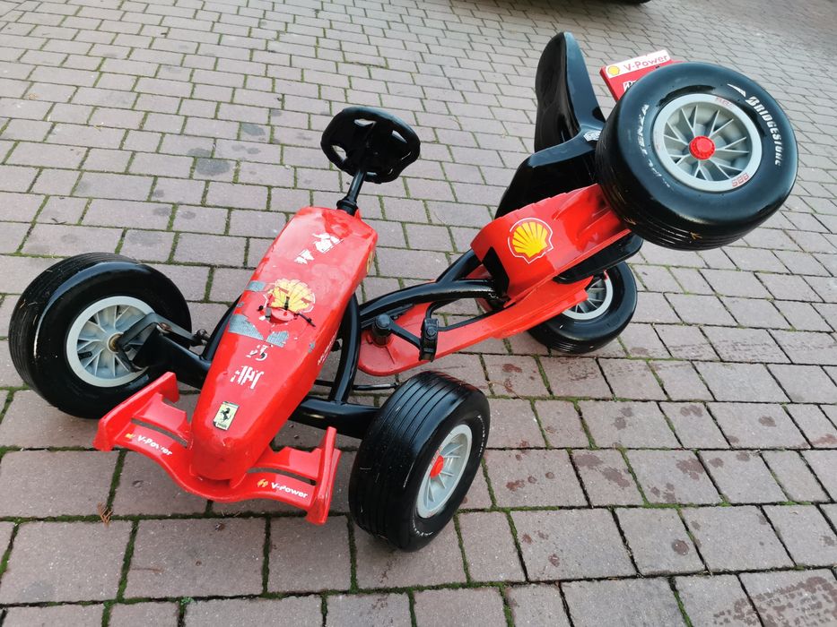 Gokart na pedała Ferrari masywny samochód na pedała transport