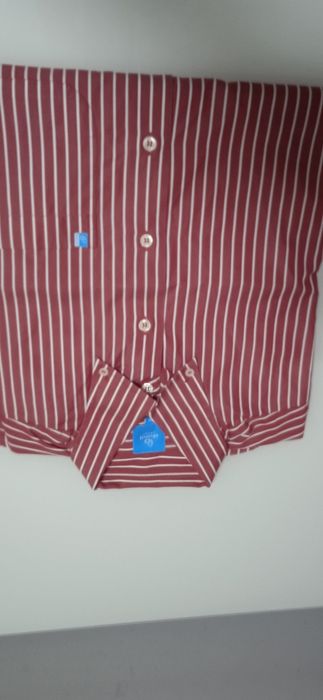 Camisa e homem marca Dunil