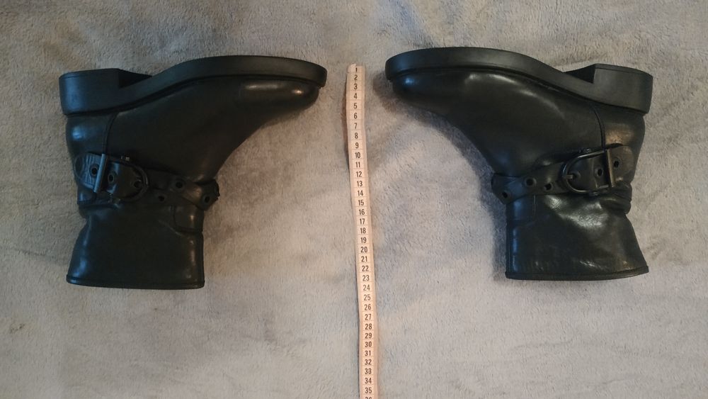 Напівчобітки жіночі VITTO ROSSI 37-38р.