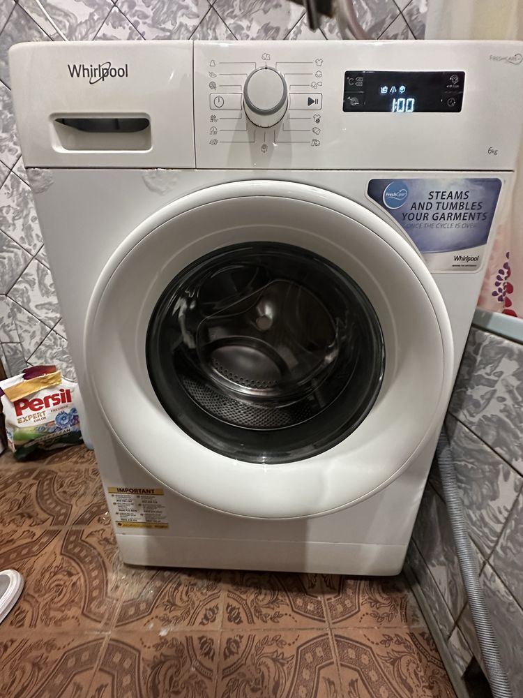 Продаж пральної машини Whirlpool