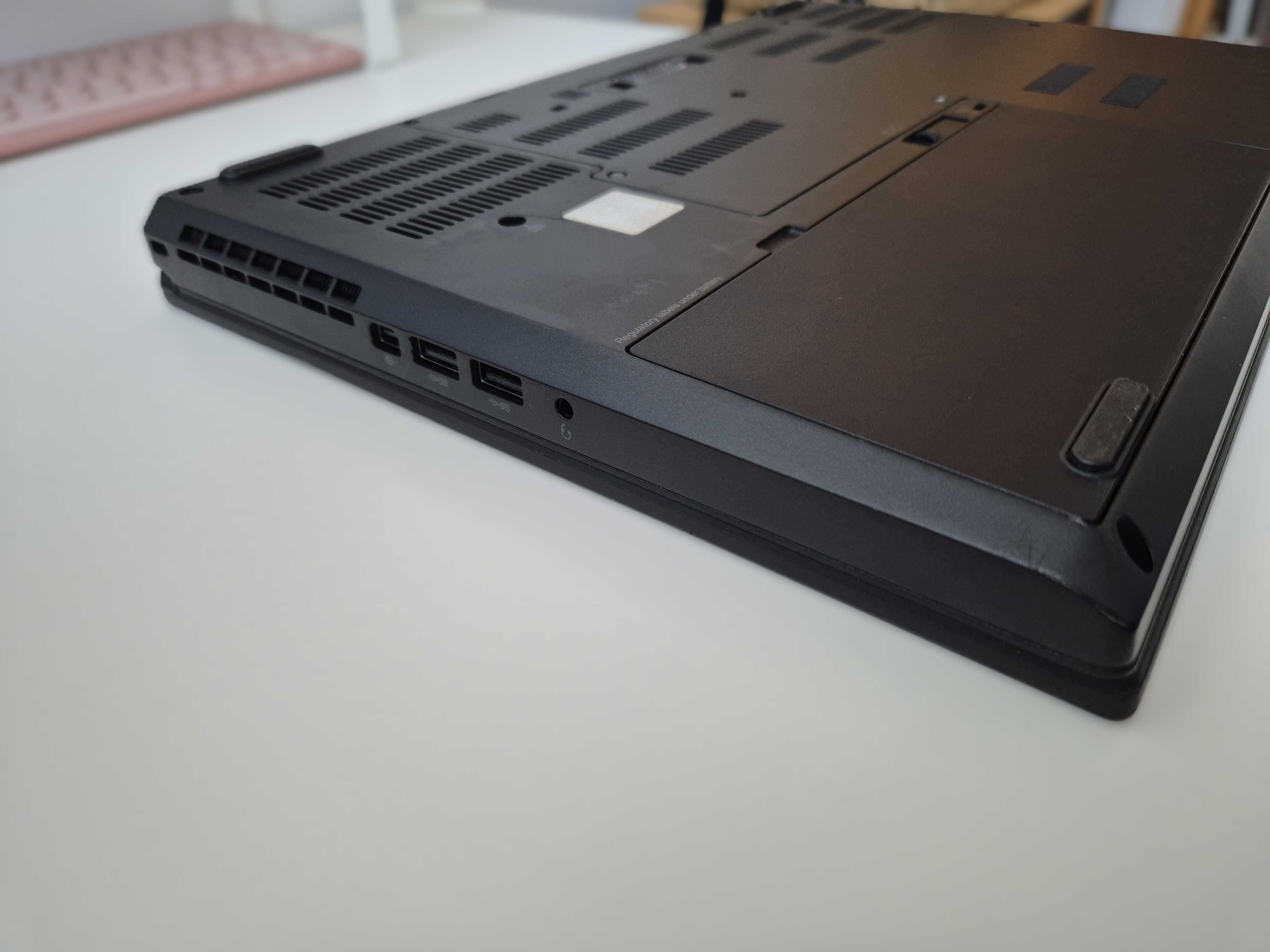 Laptop Lenovo ThinkPad P50 - i7-6820HQ/32GB/512GB/Windows 11 Pro
