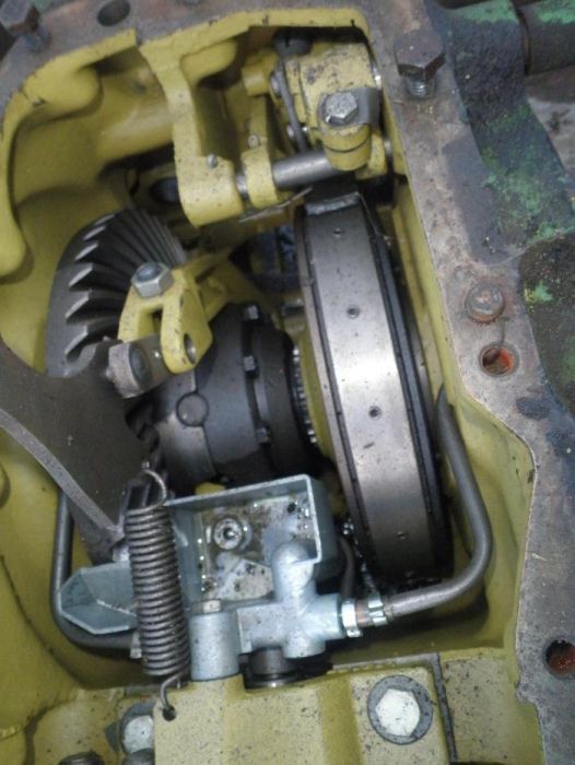 John Deere 1640 lub 2040 mechanizm różnicowy z atakiem 2140 atak