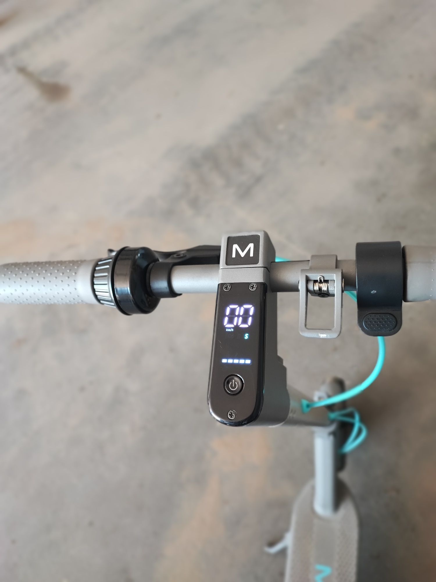 Hulajnoga Motus Scooty 10