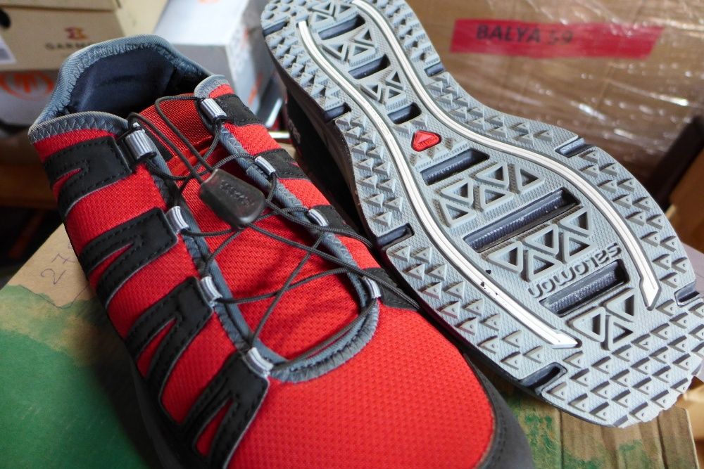Buty sportowe/ turystyczne Salomon Kowloon rozm. 43 1/3