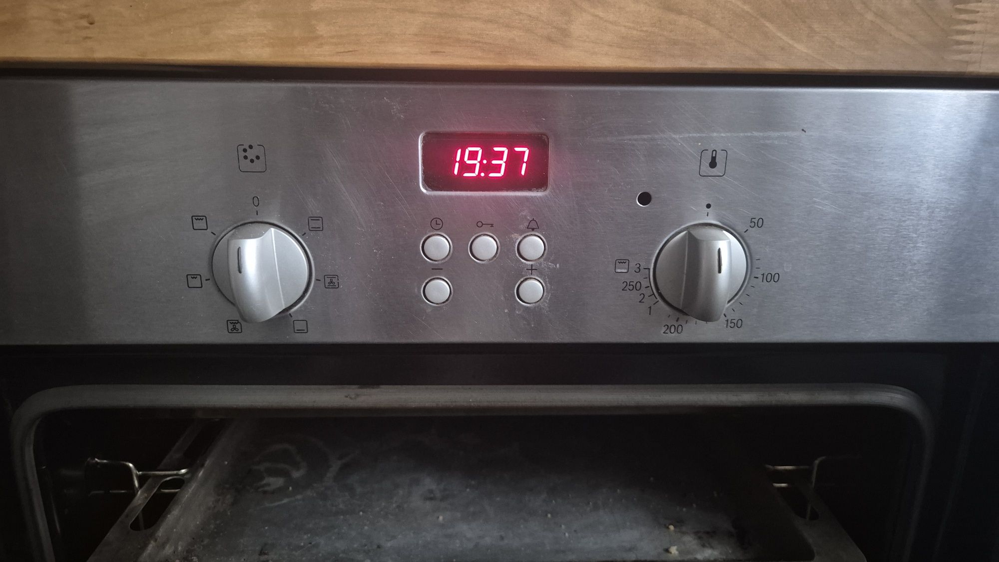 Hiper ekstra piekarnik elektryczny Bosch!