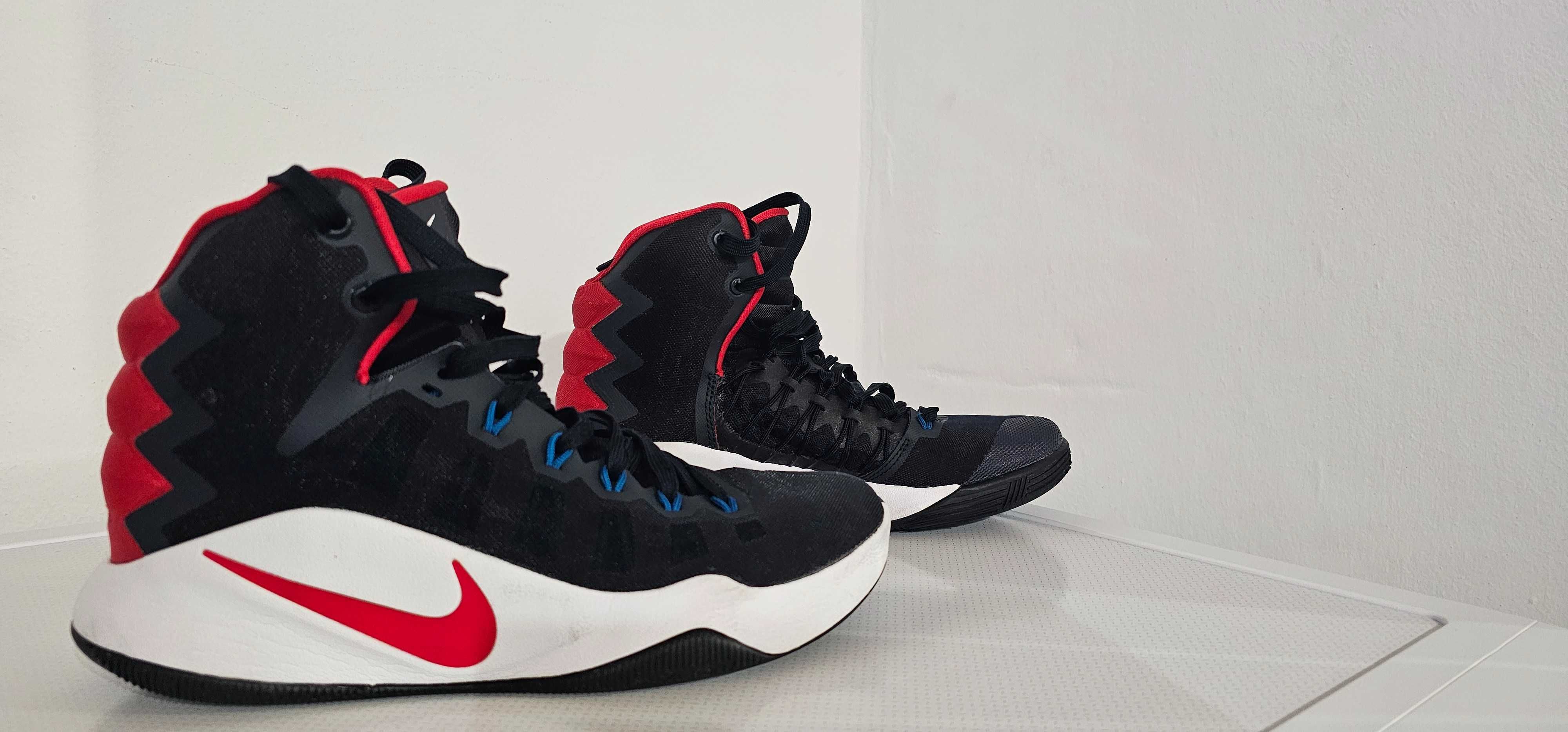 Nike Hyperdunk 2016 - Tamanho 40: Oportunidade Única!