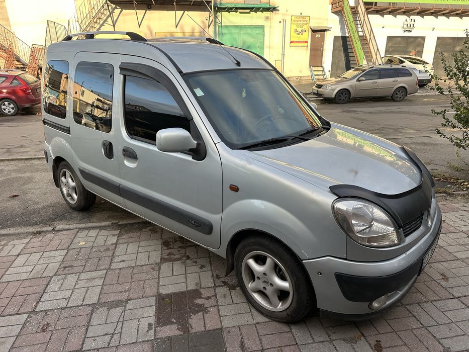 Продам Рено Кенго Автомат, 1,6, газ-бензин