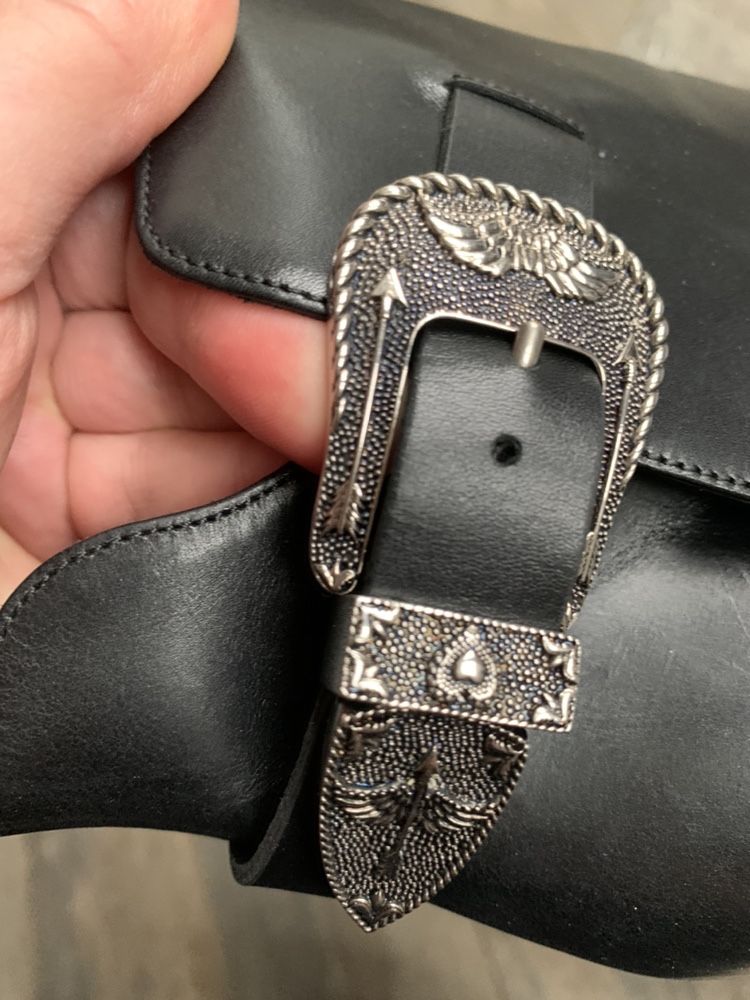 Red Valentino oryginalne nowe skorzane botki 39