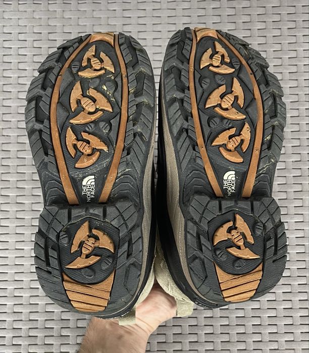 The North face waterproof ботинки сапожки 35 размер детские оригинал