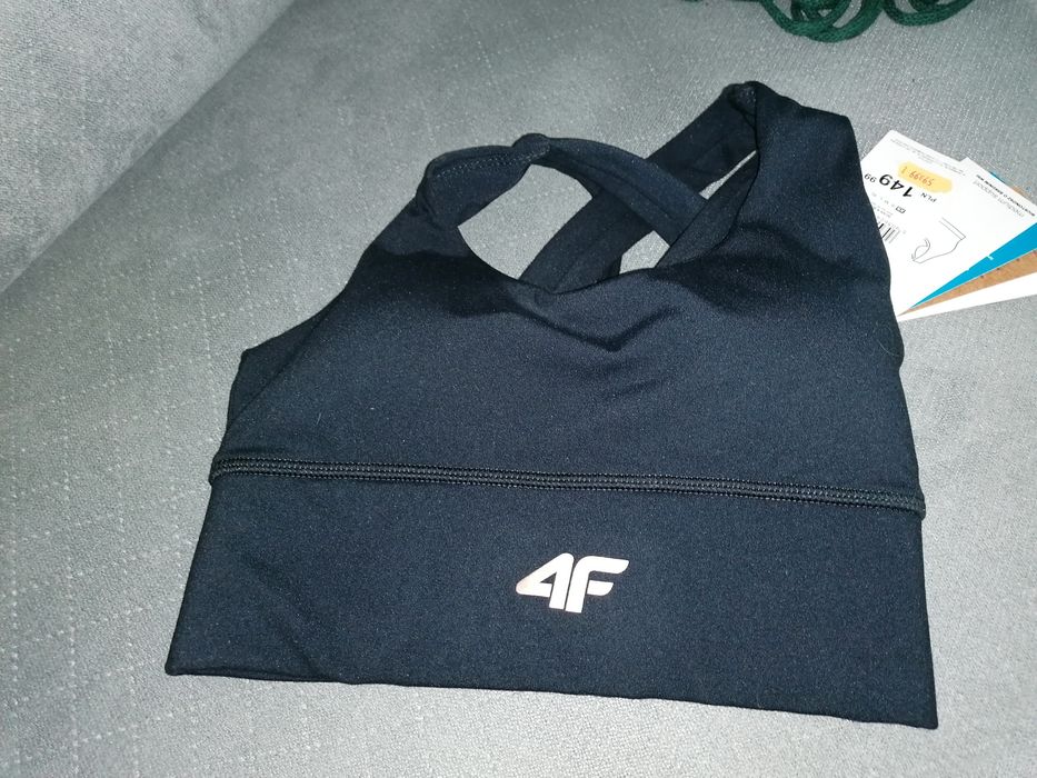 Nowy biustonosz sportowy yoga  top 4f xs