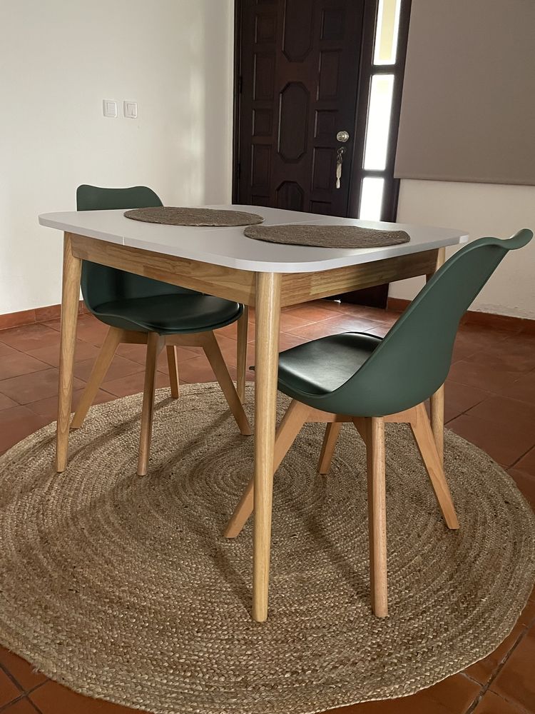 Conjunto Höma Mesa + Cadeiras