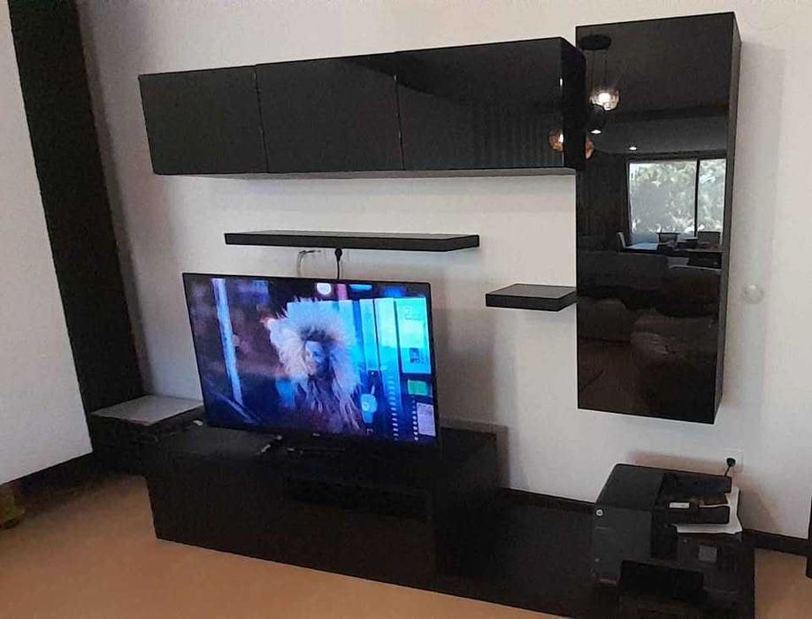 Móvel TV e Multimédia com móvel superior