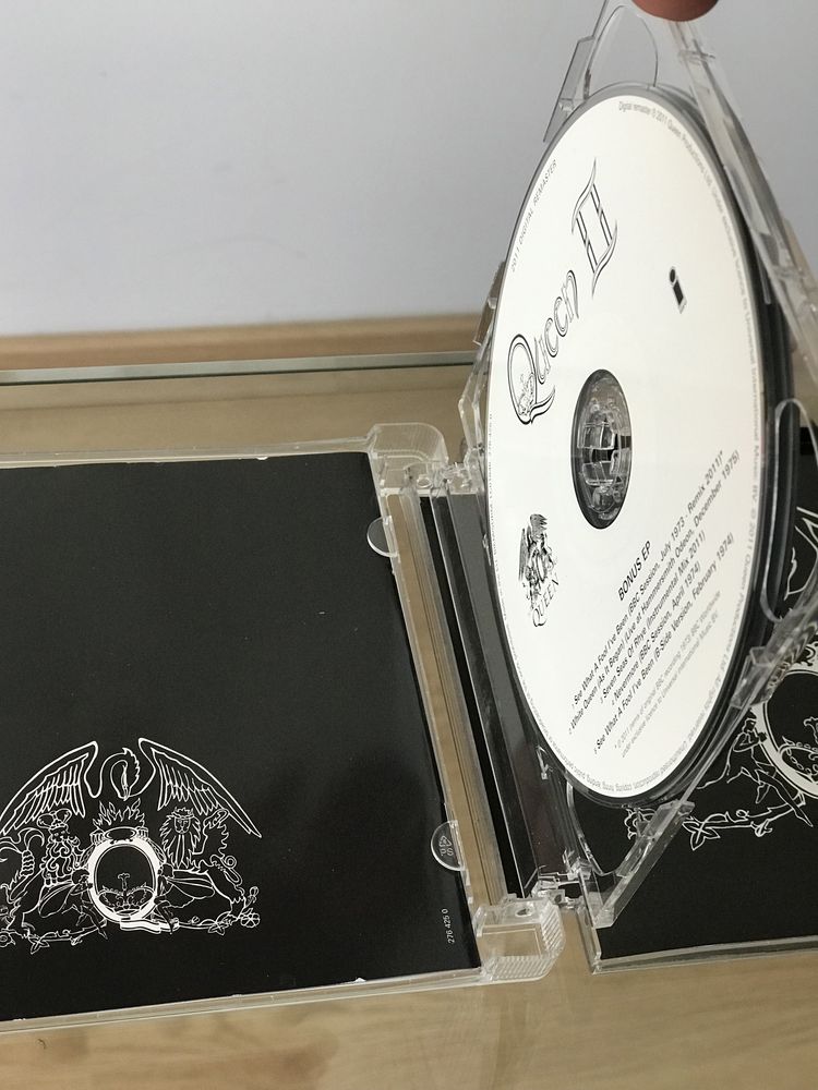 2 CD’s Queen Ii