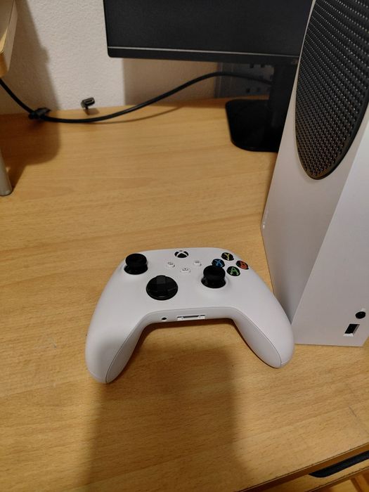 Xbox Series S 1Tb como novo